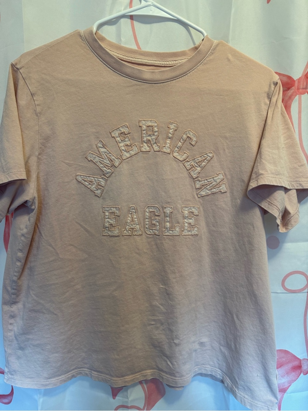 American Eagle Outfitters Short Sleeve Logo Tee in Light Beige